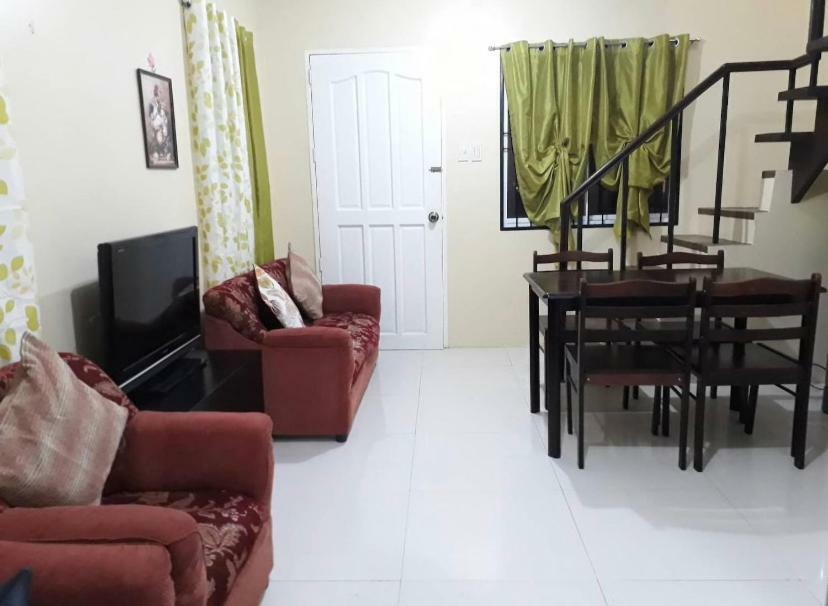 Hillview Apt W/ Pool Access - Free Wifi Tagbilaran City Ngoại thất bức ảnh